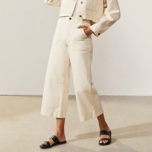 ☆ abercrombie and fitch crop wide leg cream pants